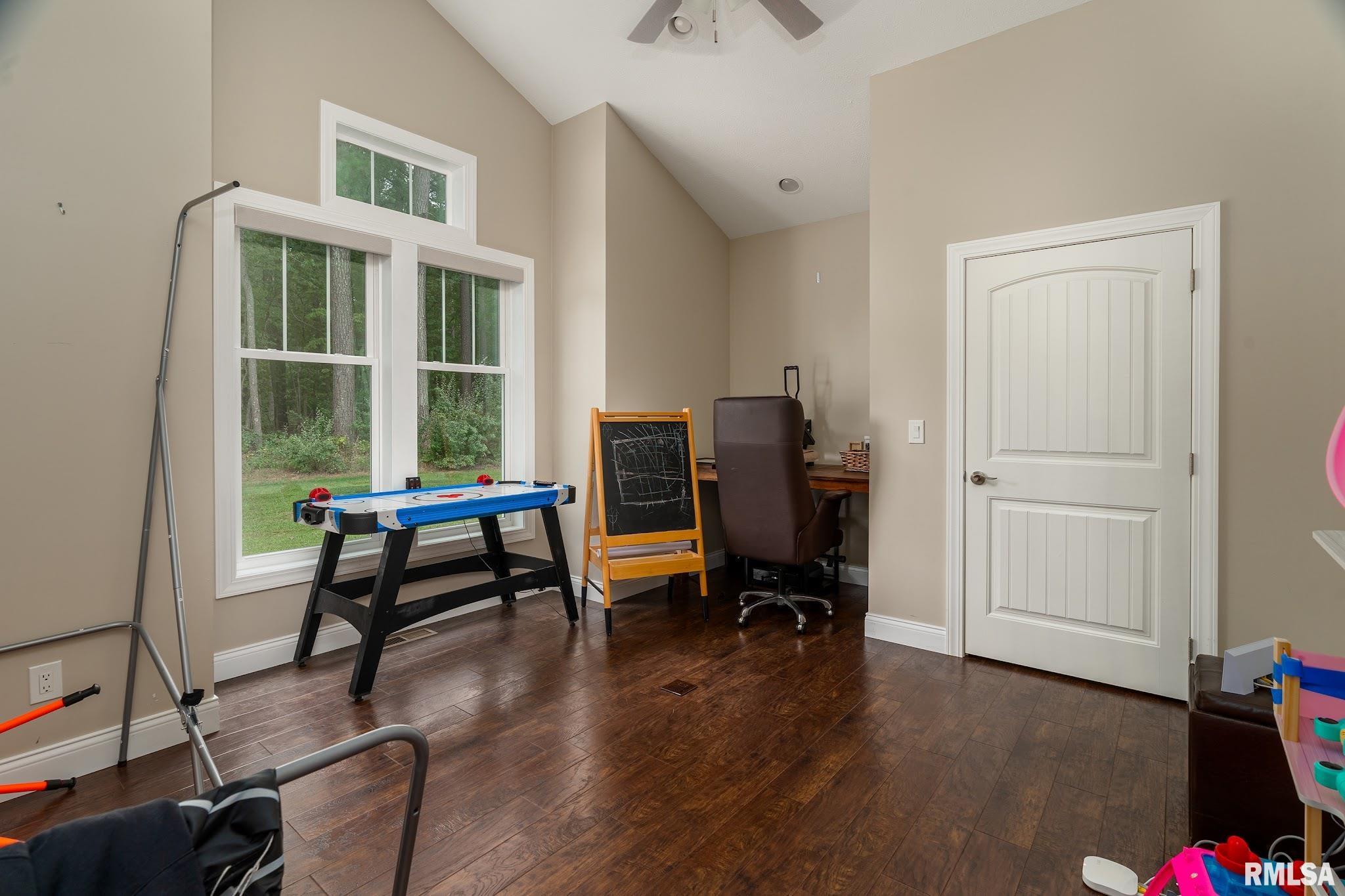 907 Laminack Road Carterville, IL 62918 - Photo 21 of 63 Gallery Image 21