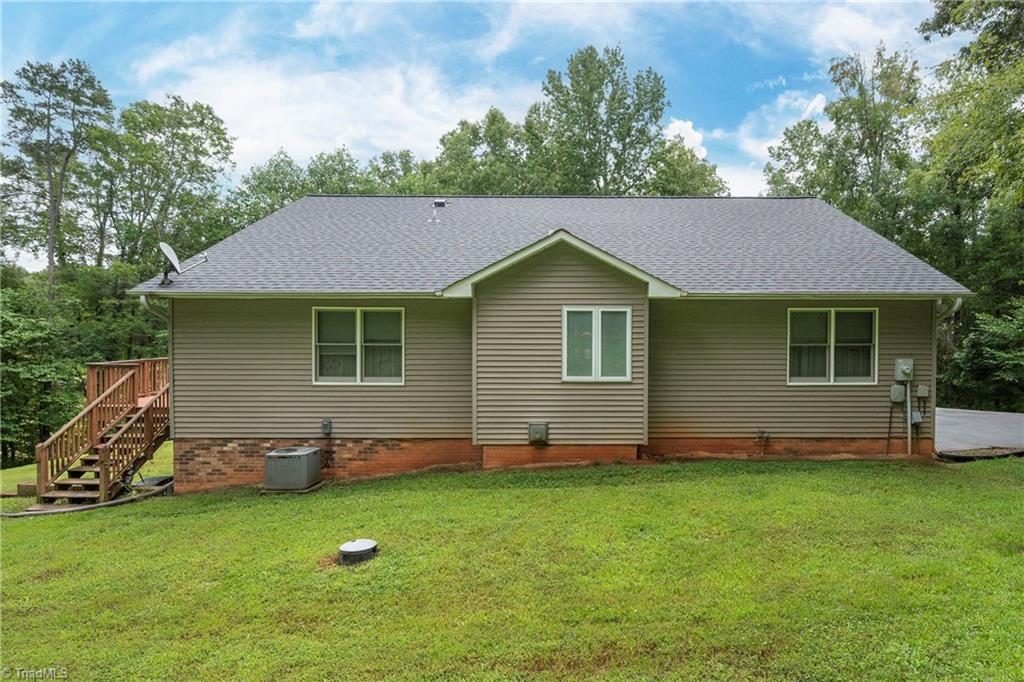 2408 Milling Road Mocksville, NC 27028 - Photo 3 of 36