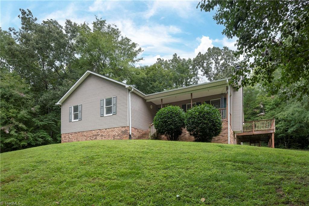 2408 Milling Road Mocksville, NC 27028 - Photo 6 of 36