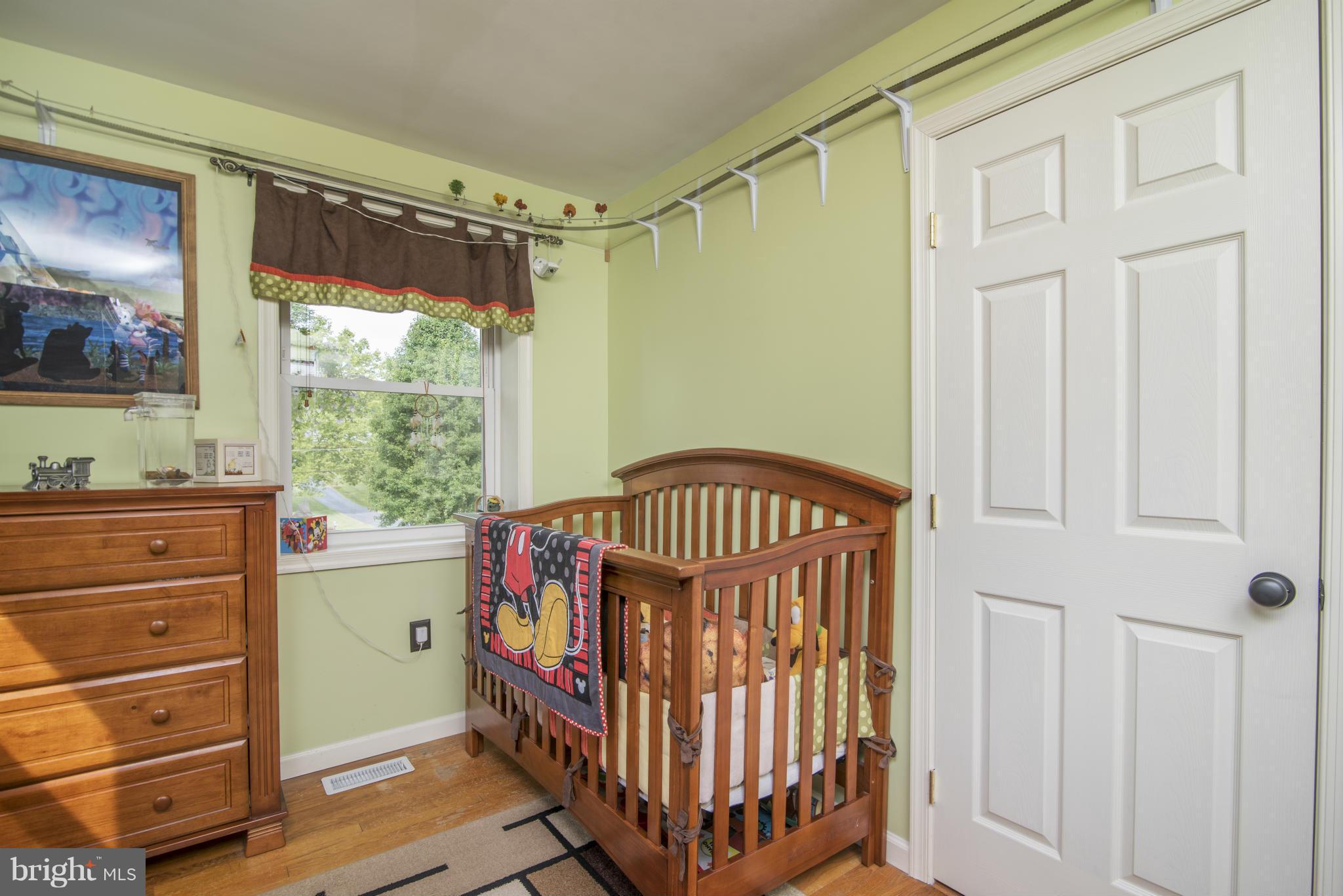 18408 Manor Church Road Boonsboro, MD 21713 - Photo 22 of 30 Bedroom