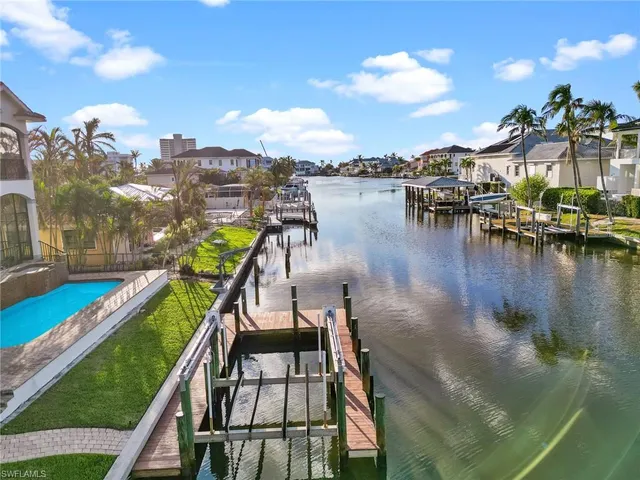 $9,950 | 405 Trade Winds Avenue, Naples, FL 34108