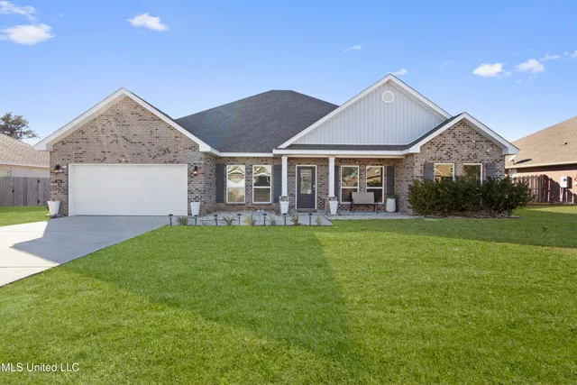 $398,000 | 144 Saltmeadow Circle, Ocean Springs, MS 39564