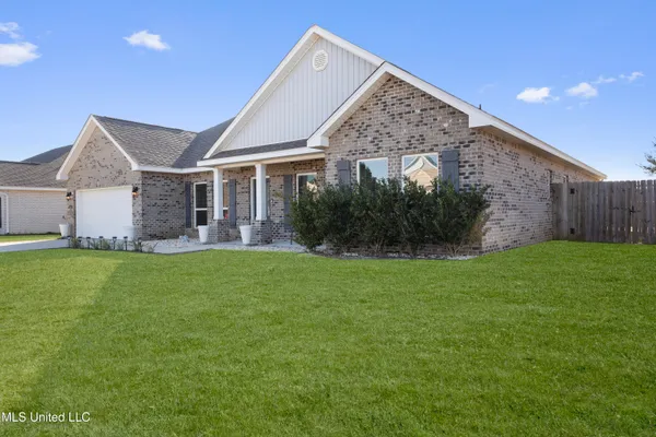 $398,000 | 144 Saltmeadow Circle, Ocean Springs, MS 39564