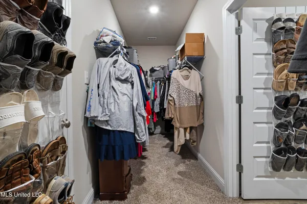 $398,000 | 144 Saltmeadow Circle, Ocean Springs, MS 39564