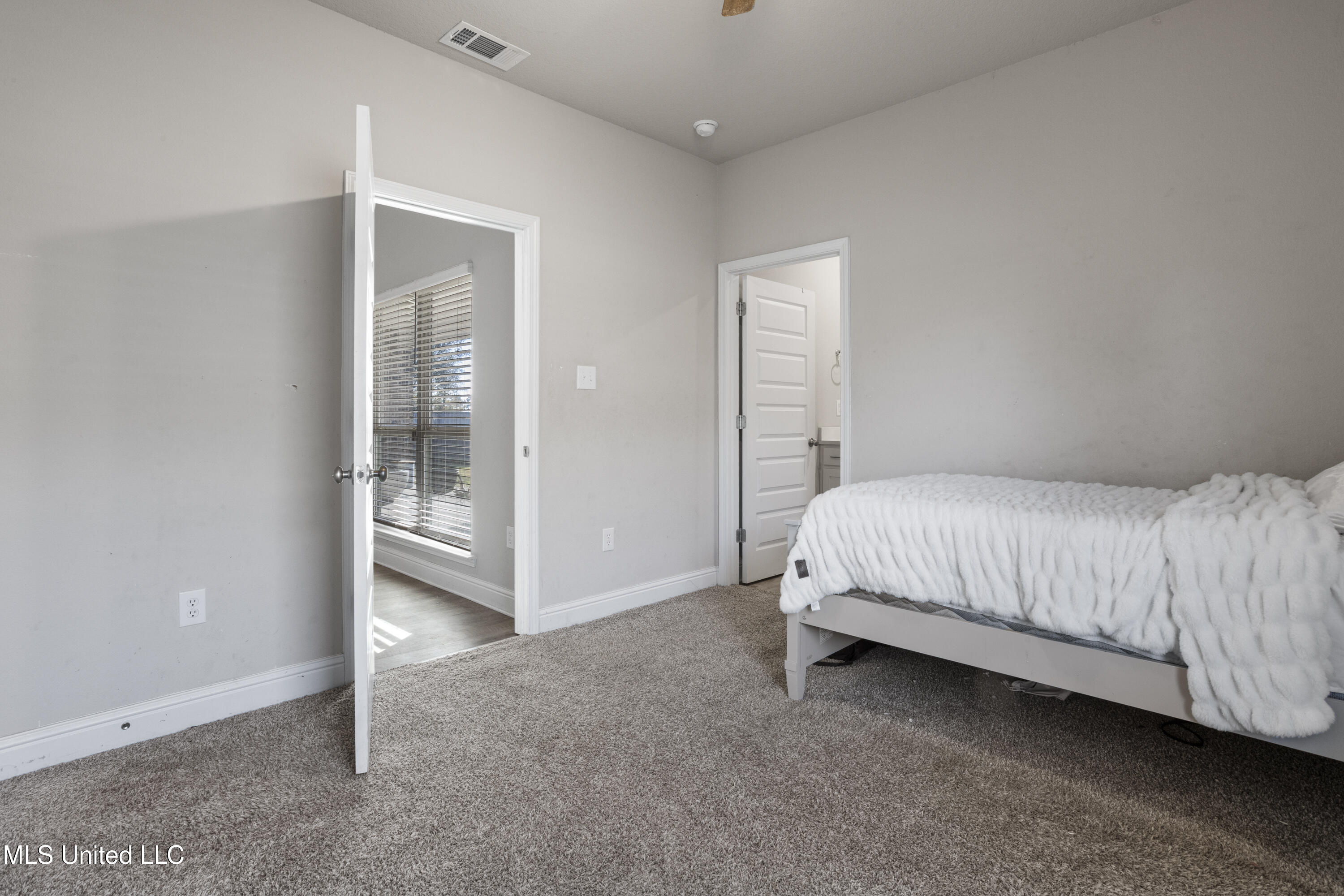 144 Saltmeadow Circle Ocean Springs, MS 39564 - Photo 36 of 46 0036