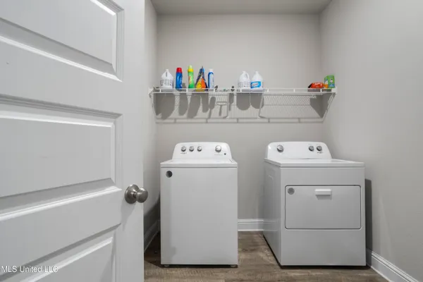 $398,000 | 144 Saltmeadow Circle, Ocean Springs, MS 39564