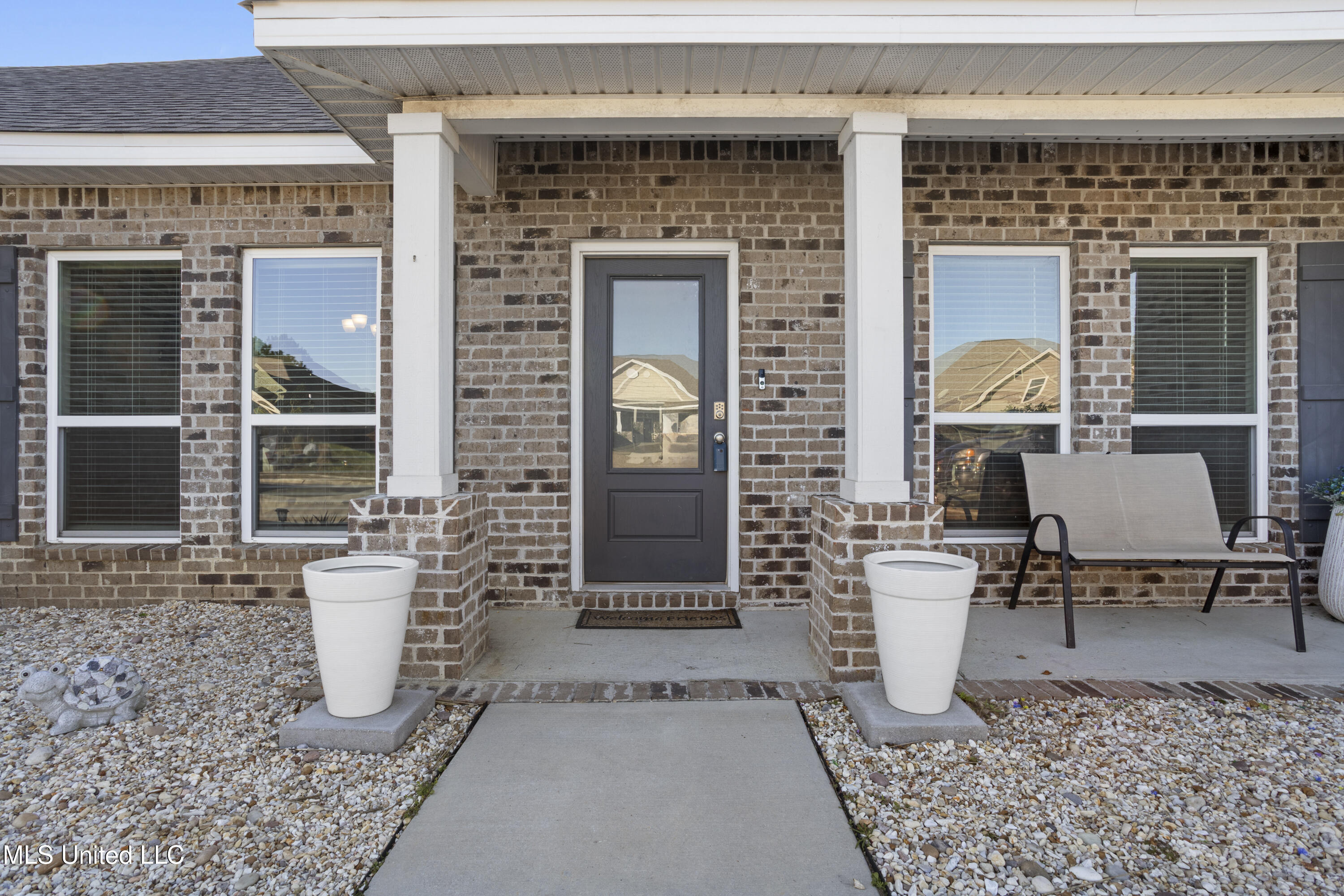 144 Saltmeadow Circle Ocean Springs, MS 39564 - Photo 4 of 46 0004