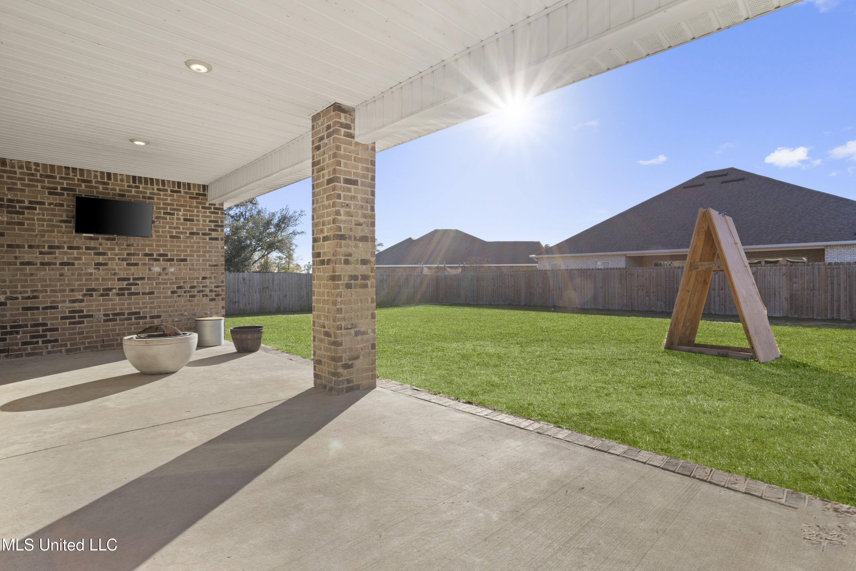 144 Saltmeadow Circle Ocean Springs, MS 39564 - Photo 42 of 46 0042
