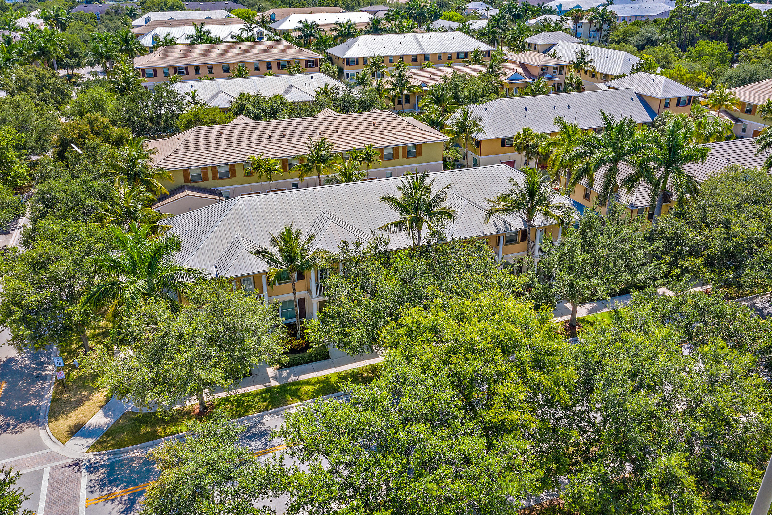 4184 Stadium Drive Jupiter, FL 33458 - Photo 15 of 19 Aerial