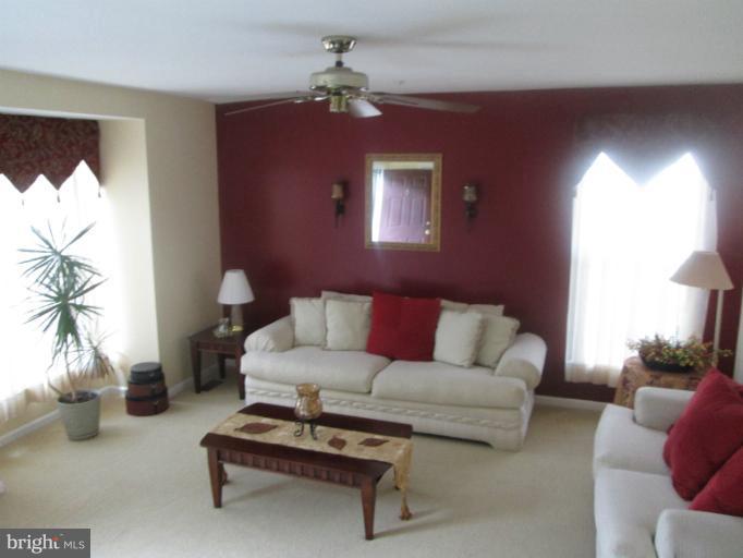 5212 Red Hill Way Rosedale, MD 21237 - Photo 3 of 13 Interior (General)