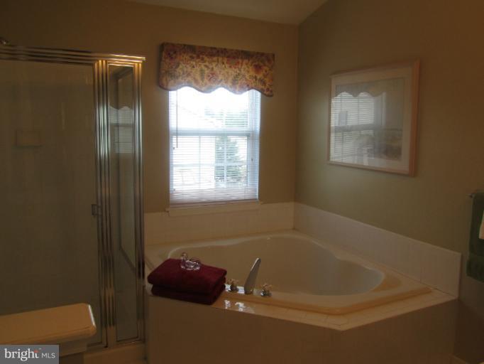 5212 Red Hill Way Rosedale, MD 21237 - Photo 8 of 13 Bath (Master)