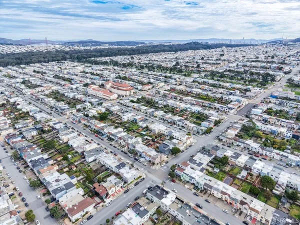 $1,195,000 | 41st Avenue, San Francisco, CA 94122
