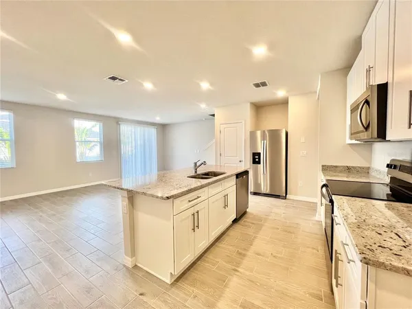 $2,195 | 32441 Limitless Place, Wesley Chapel, FL 33545