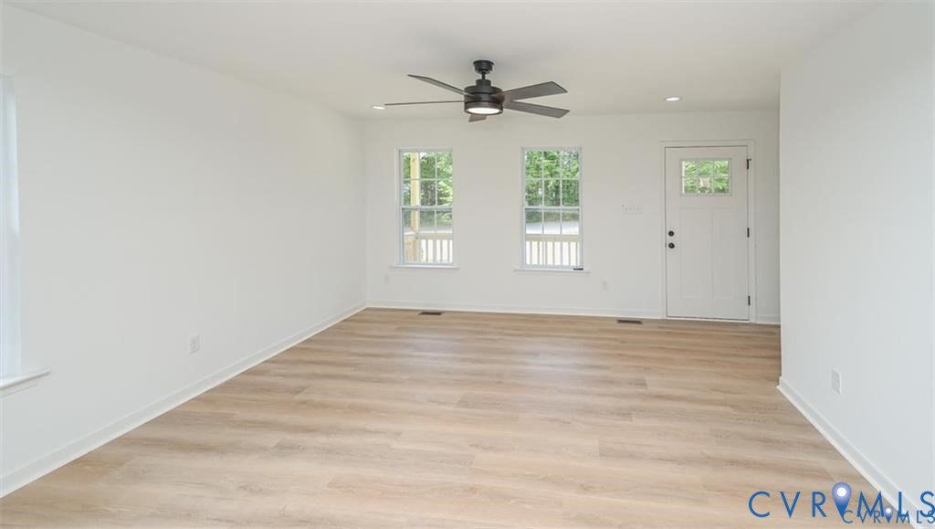 3610 Dupuy Road Petersburg, VA 23803 - Photo 3 of 26