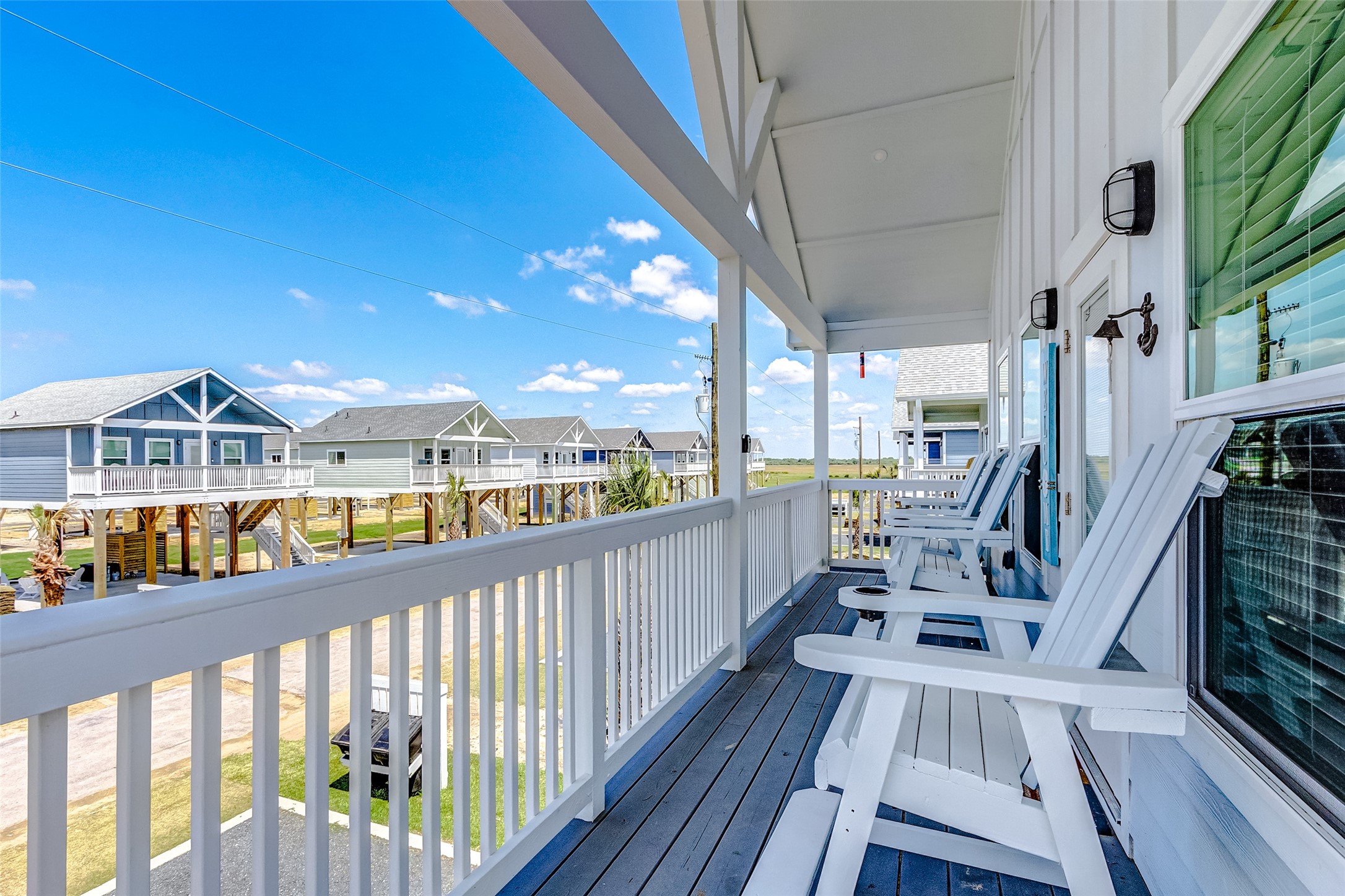 1052 Johnson Road Port Bolivar, TX 77650 - Photo 10 of 40 a view of balcony with furniture