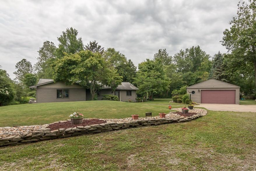46699 Prospect Drive Decatur, MI 49045 - Photo 7 of 42 Road side