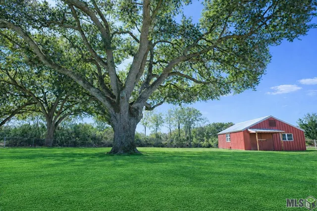 $320,000 | 406 Highway 308, Thibodaux, LA 70301
