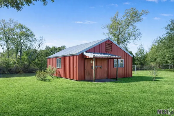 $295,000 | 406 Highway 308, Thibodaux, LA 70301