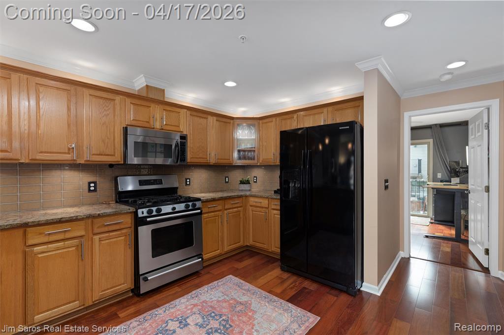 86 Adelaide Street Detroit, MI 48201 - Photo 9 of 45