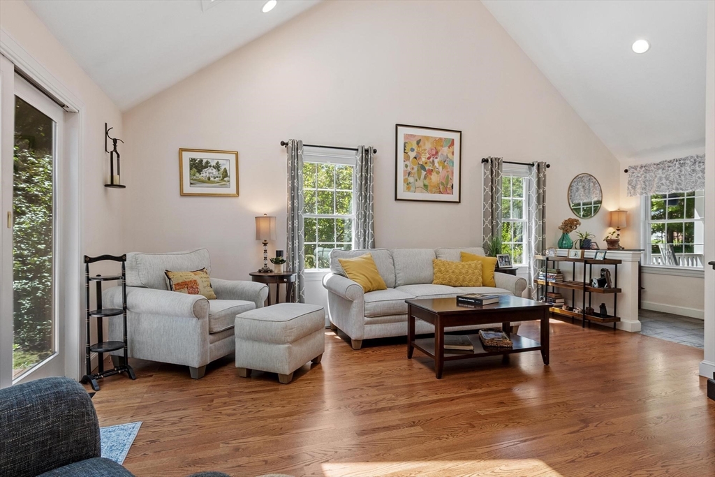 6 Whitcomb Avenue Littleton, MA 01460 - Photo 9 of 41 Gallery Image 9