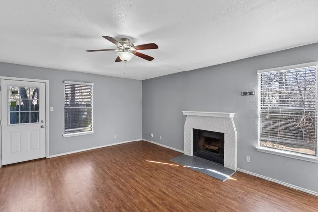 $1,450 | 9203 Kempler Drive, Unit B, Austin, TX 78748