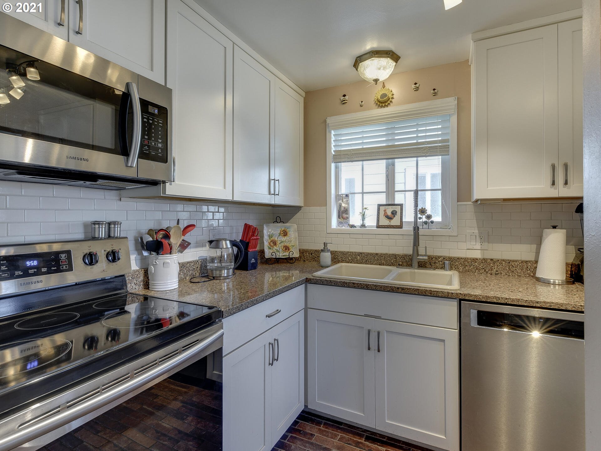 1131 Princeton Road Woodburn, OR 97071 - Photo 12 of 32 Gallery Image 12