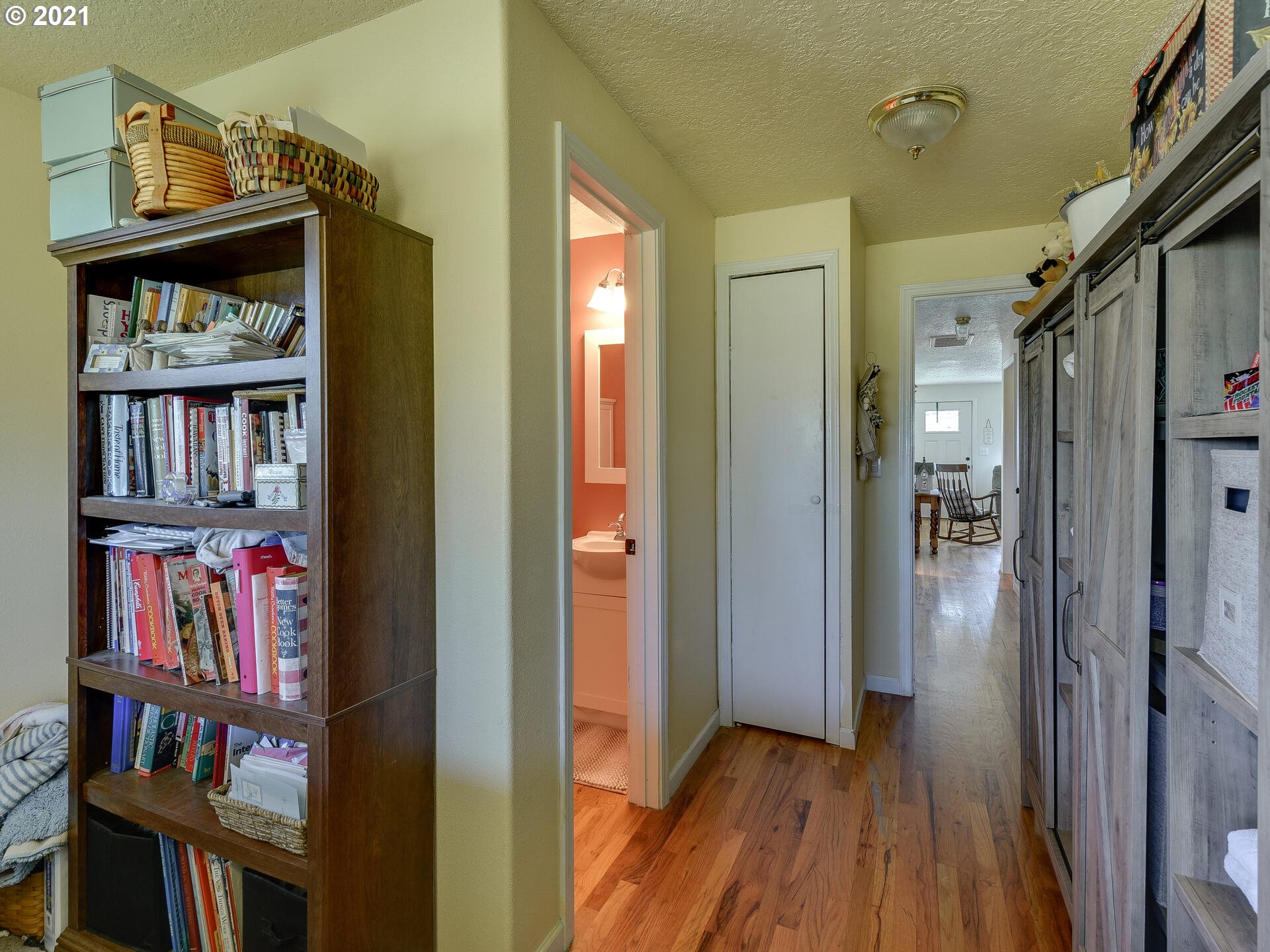 1131 Princeton Road Woodburn, OR 97071 - Photo 16 of 32 Gallery Image 16