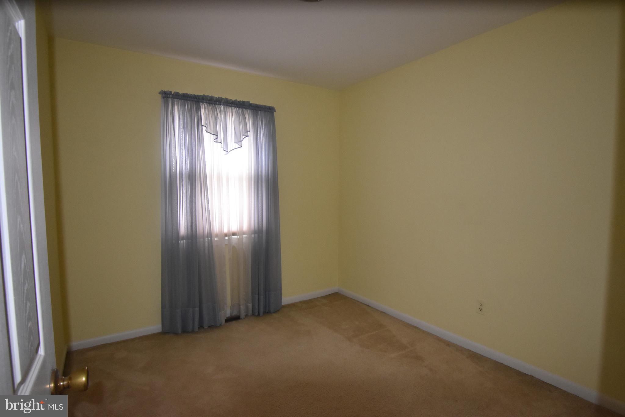 1753 Stokesley Road Baltimore, MD 21222 - Photo 20 of 33 Bedroom 2