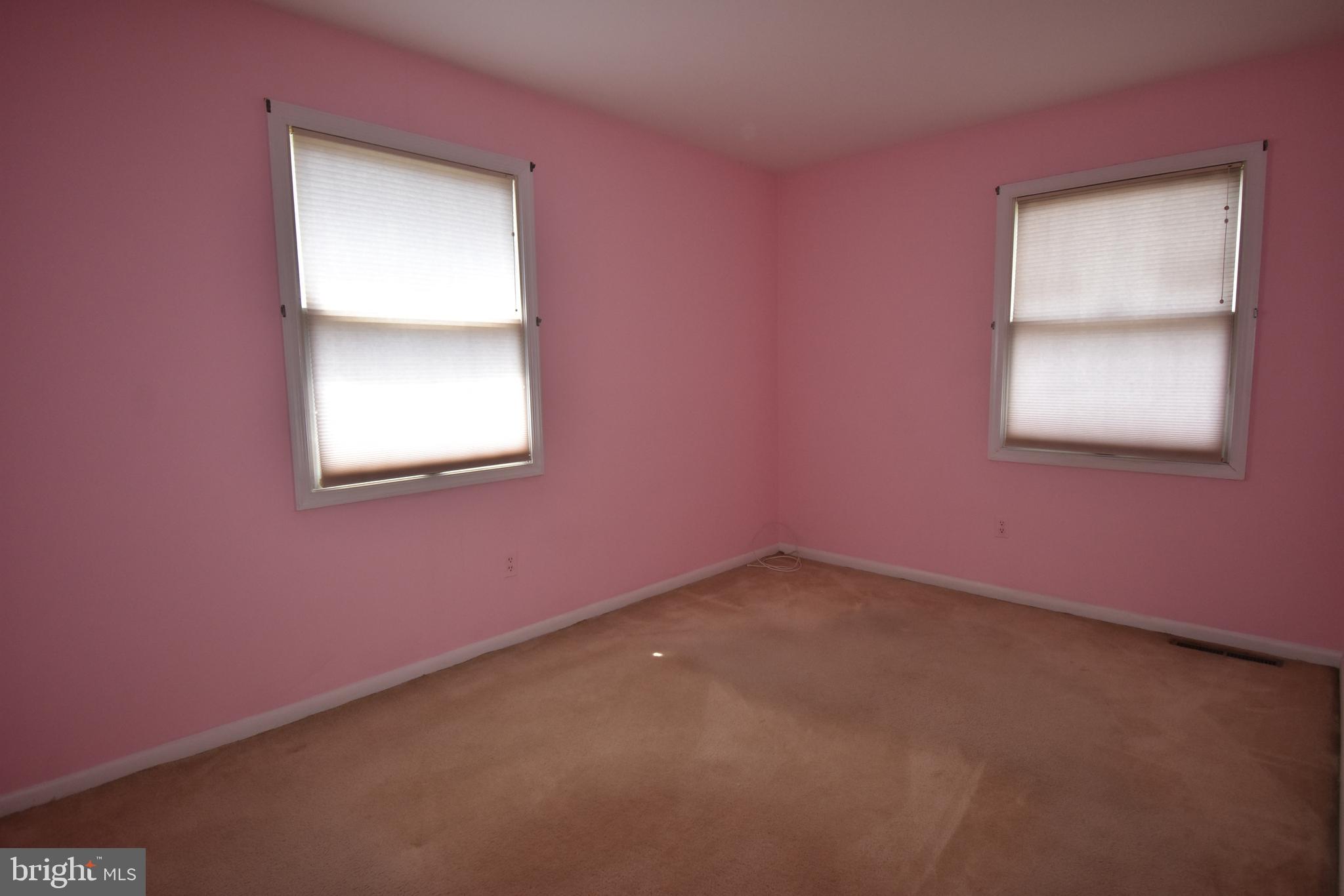 1753 Stokesley Road Baltimore, MD 21222 - Photo 22 of 33 Bedroom 3