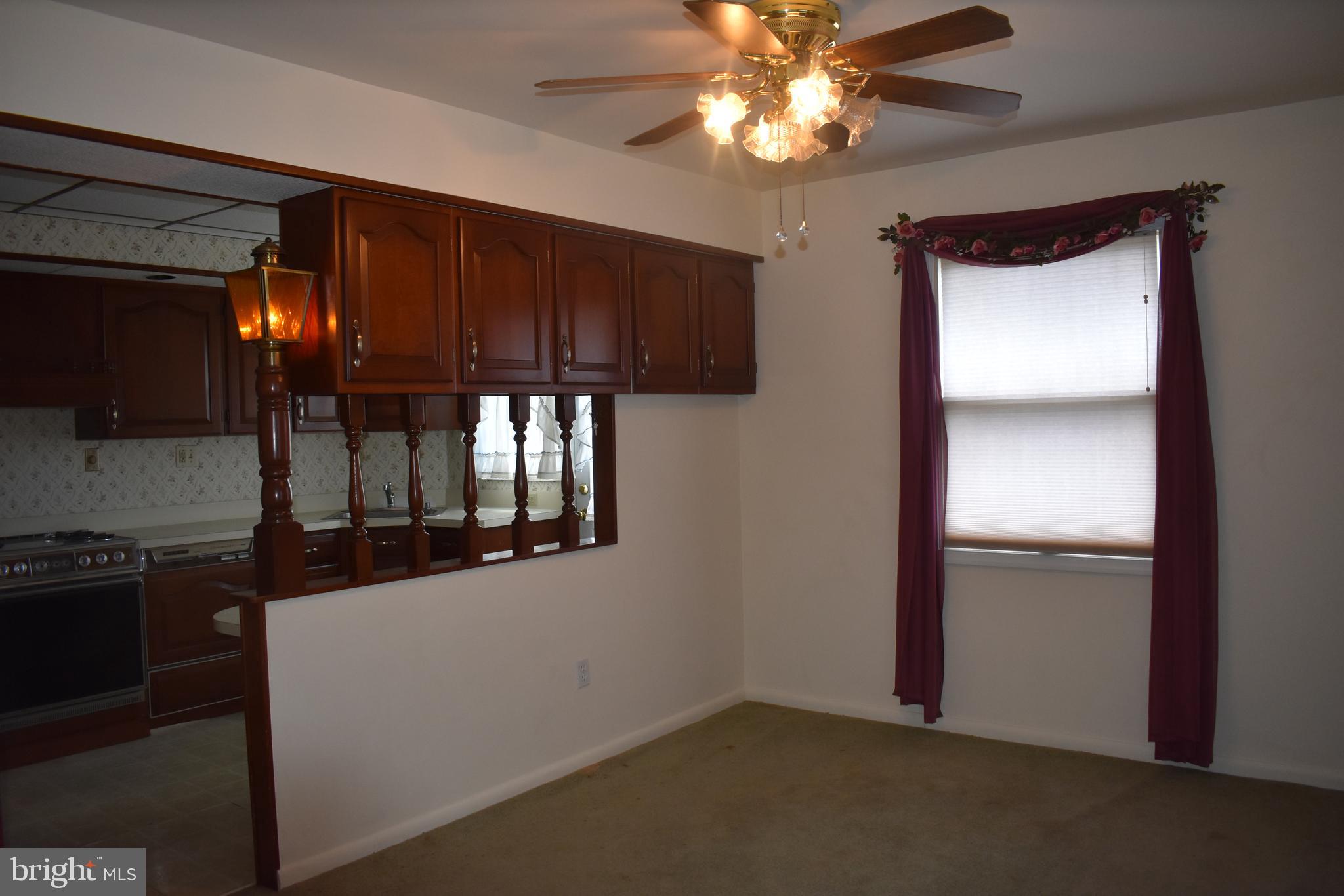 1753 Stokesley Road Baltimore, MD 21222 - Photo 10 of 33 Dining Room/Kitchen