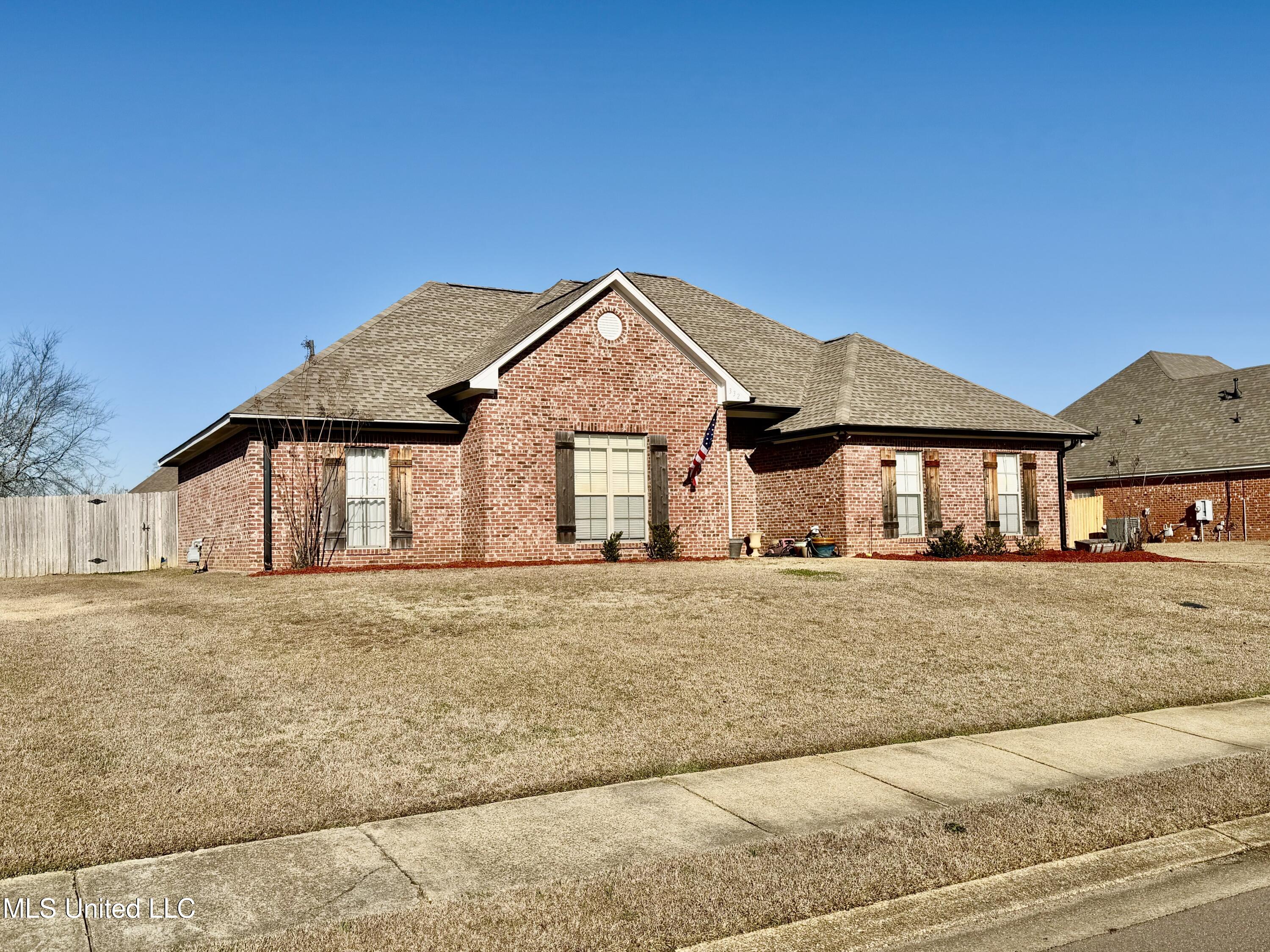 332 Towne Street Brandon, MS 39042 - Photo 4 of 4 IMG_3619