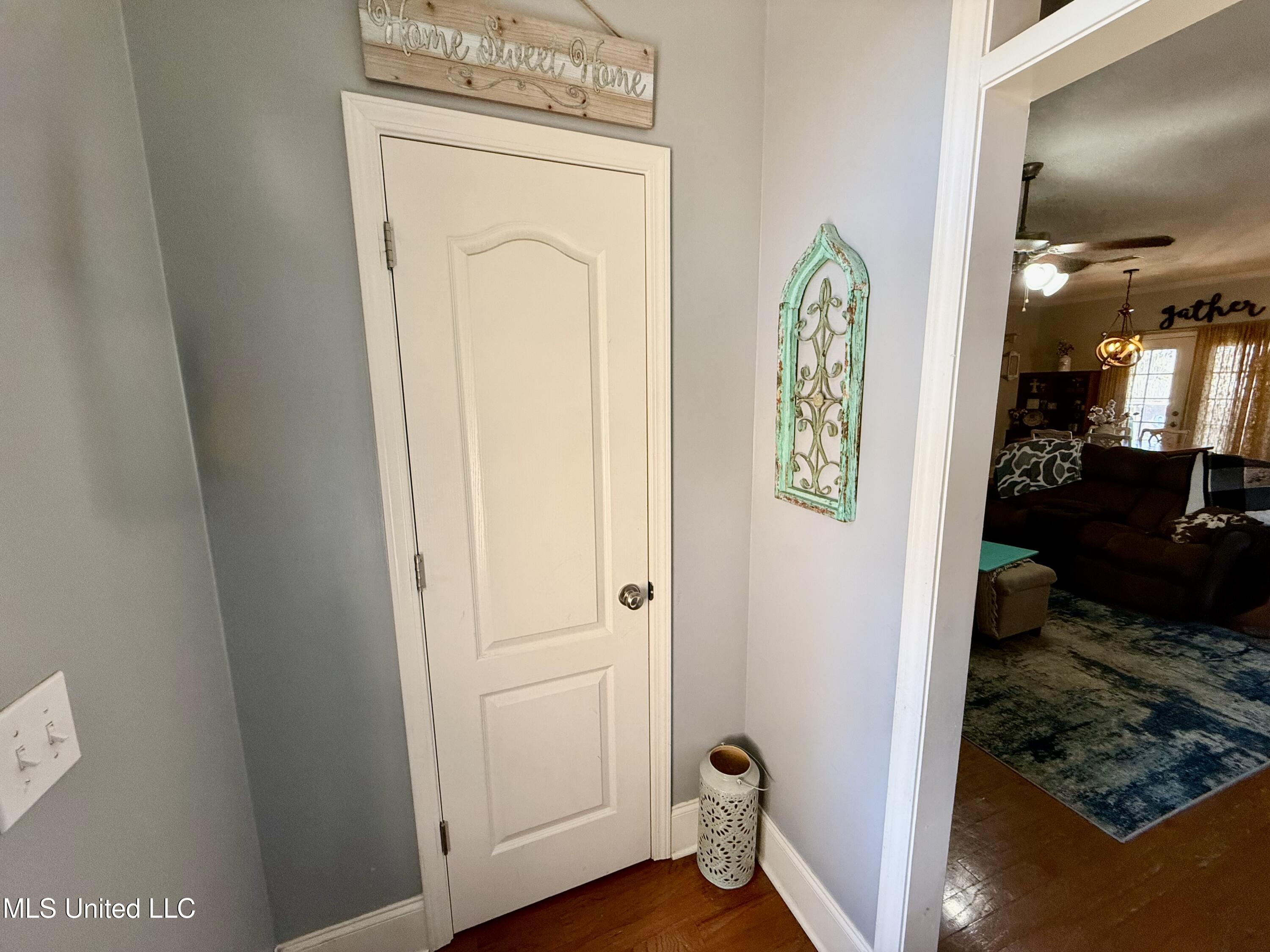 332 Towne Street Brandon, MS 39042 - Photo 8 of 32 IMG_1772