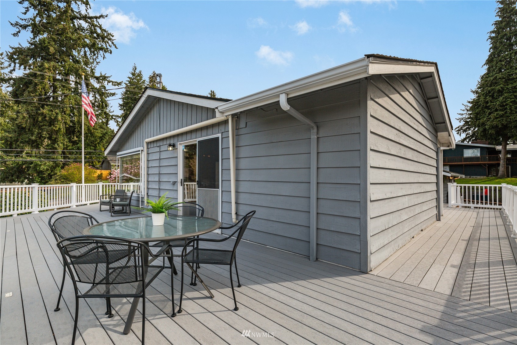 504 240th Street Southwest Bothell, WA 98021 - Photo 32 of 40 a view of backyard of house and deck