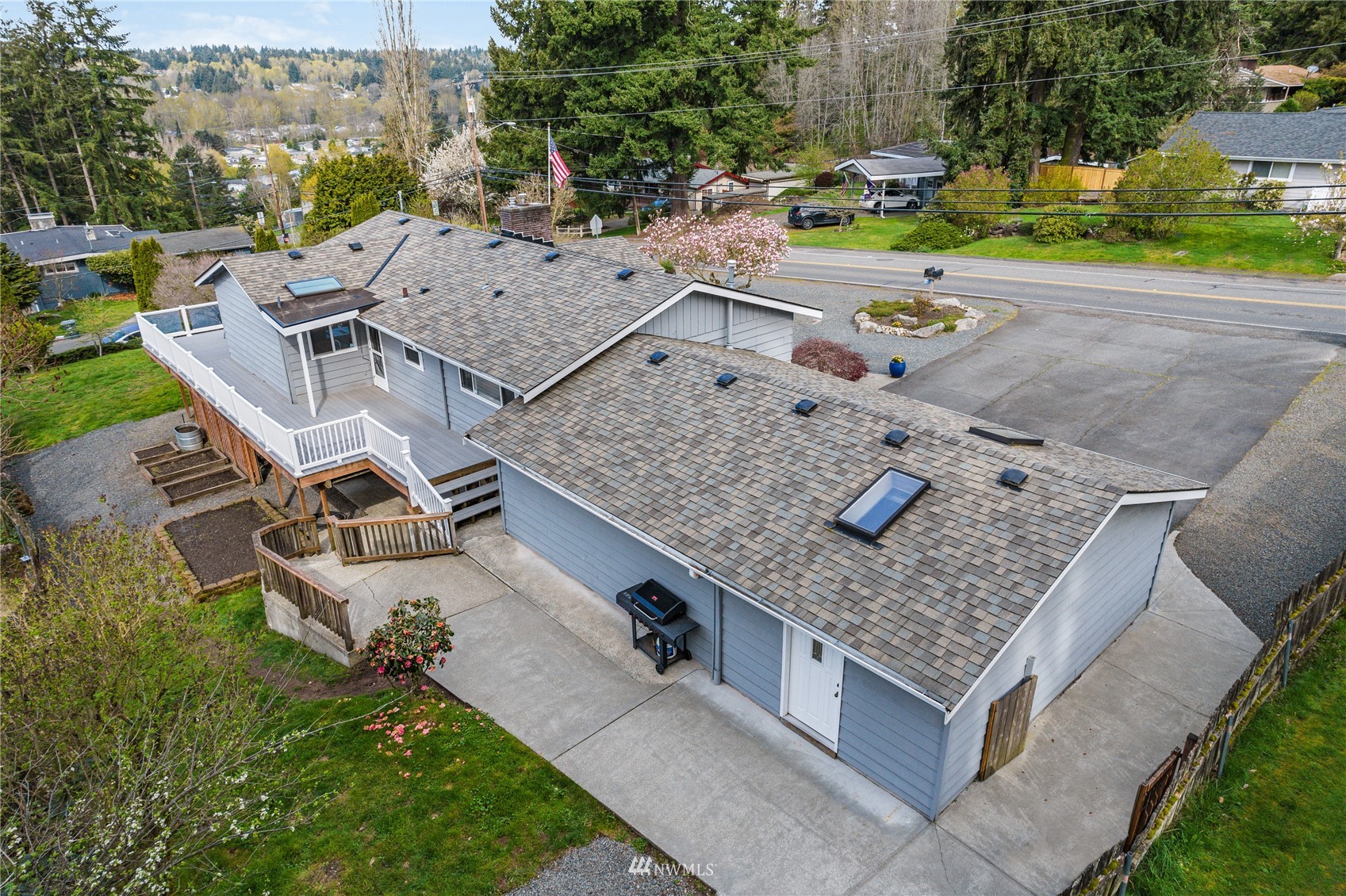 504 240th Street Southwest Bothell, WA 98021 - Photo 37 of 40 an aerial view of a house with a yard