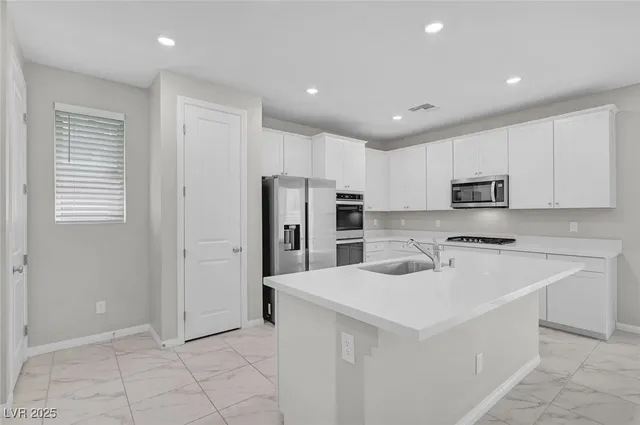 $3,050 | 4165 Royal Melody Court, Las Vegas, NV 89135