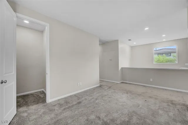 $3,050 | 4165 Royal Melody Court, Las Vegas, NV 89135