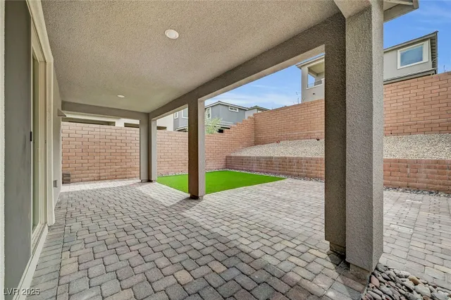 $3,050 | 4165 Royal Melody Court, Las Vegas, NV 89135