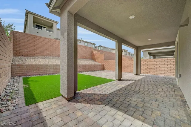 $3,050 | 4165 Royal Melody Court, Las Vegas, NV 89135