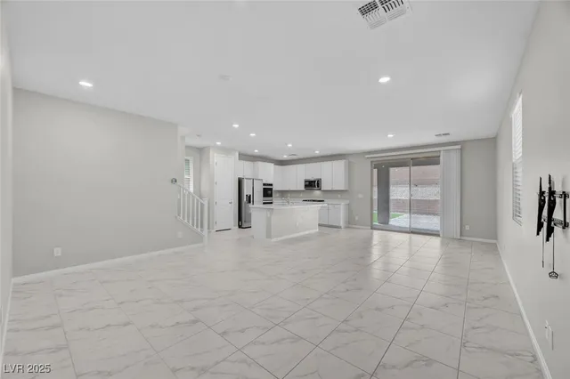 $3,050 | 4165 Royal Melody Court, Las Vegas, NV 89135