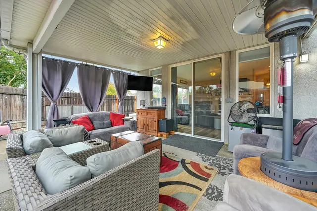 $629,000 | 689 Spaulding Drive, Roseville, CA 95678