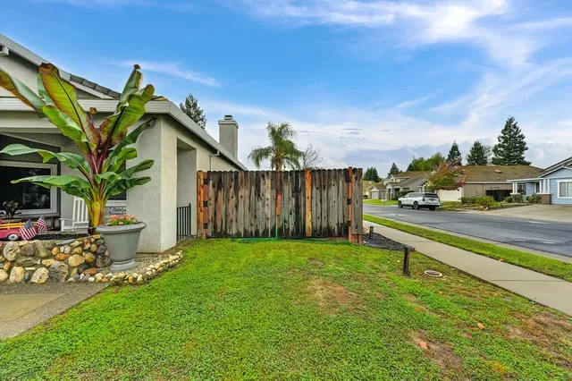 $629,000 | 689 Spaulding Drive, Roseville, CA 95678