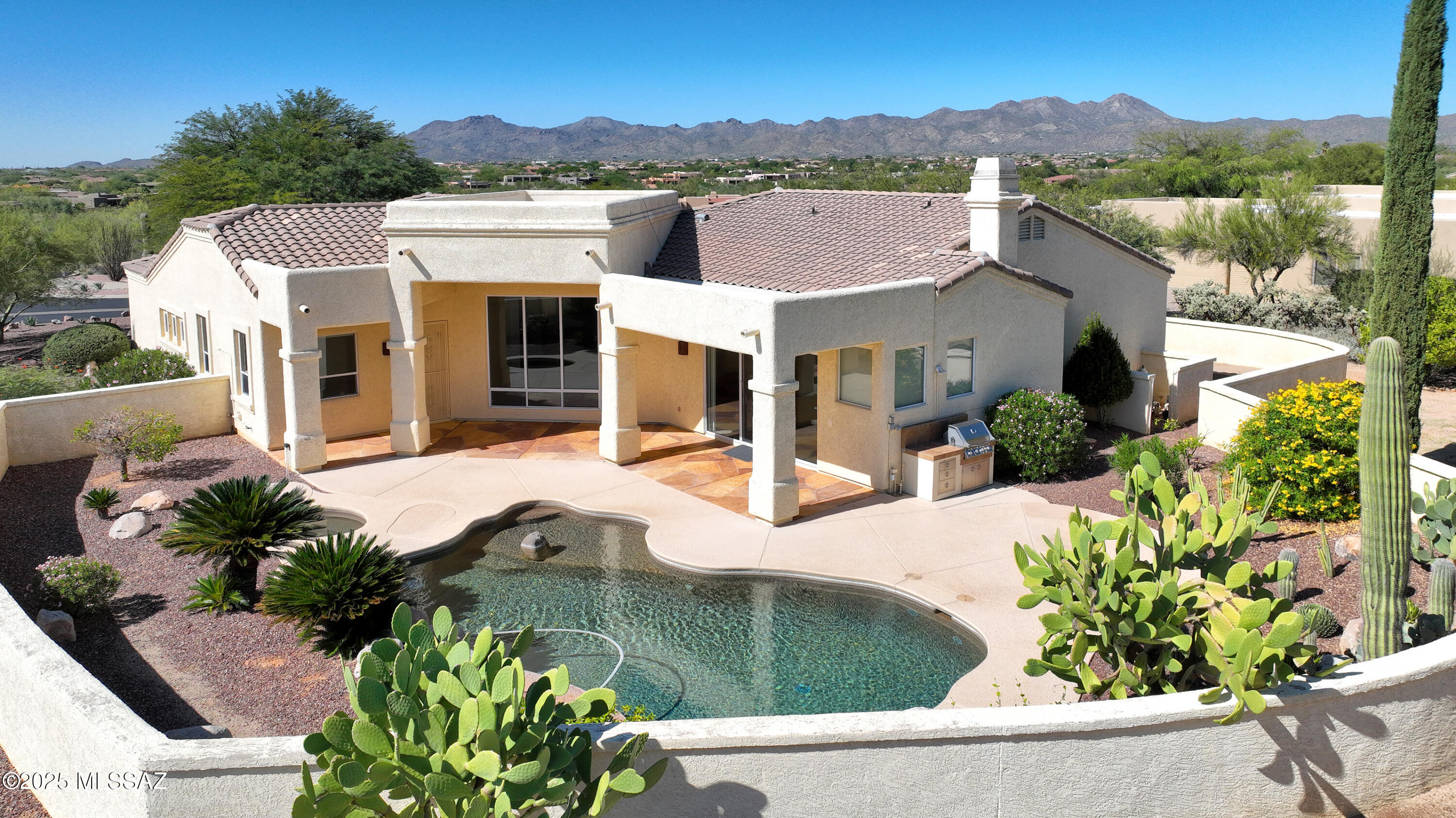 12510 North Piping Rock Road Tucson, AZ 85755 - Photo 7 of 47
