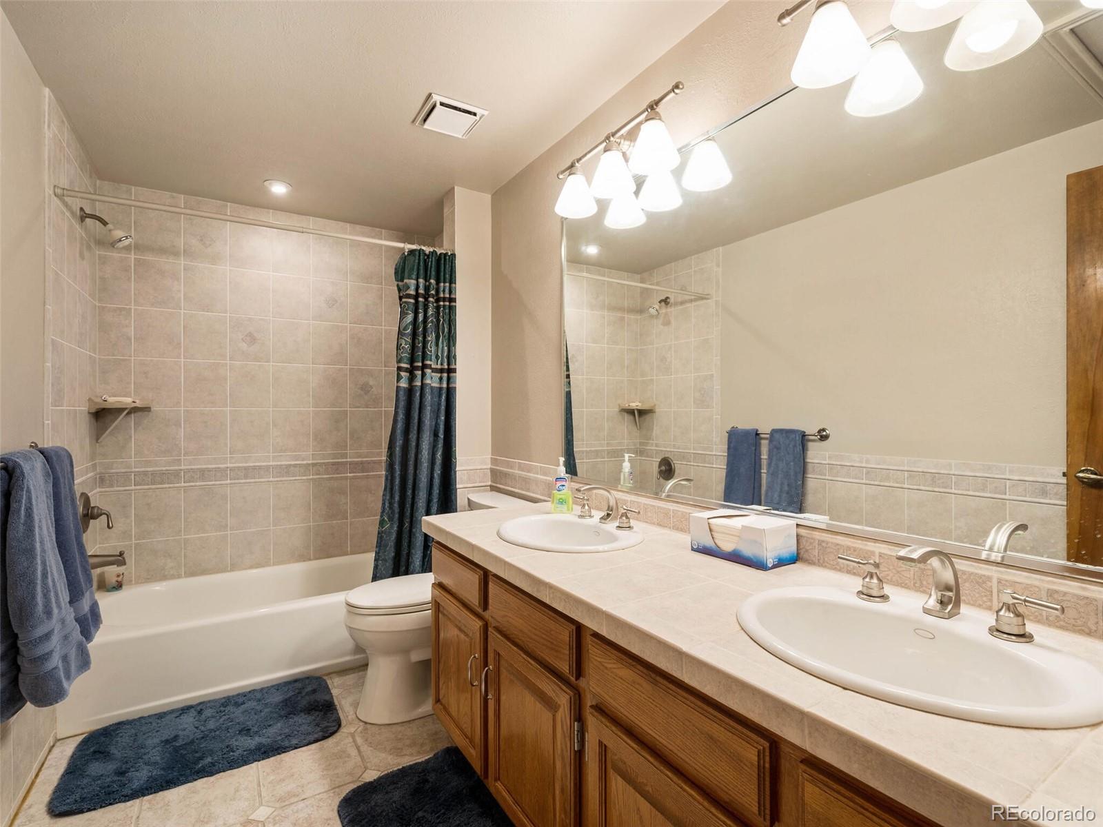 7975 South Eudora Circle Centennial, CO 80122 - Photo 23 of 40