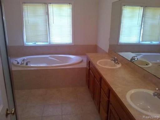 4050 Greenbriar Court Rochester, MI 48306 - Photo 17 of 41 tempImageCV3OAC.jpg