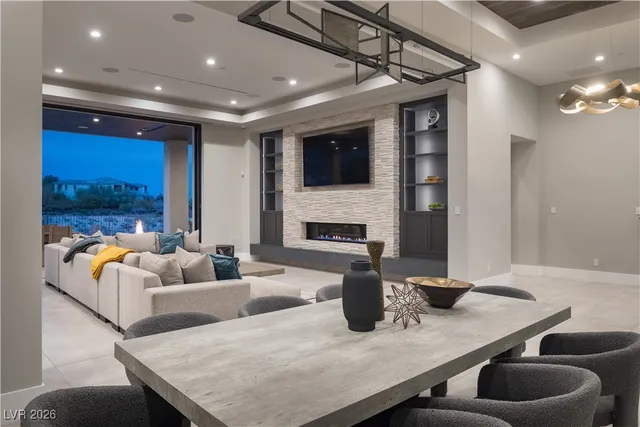 $8,499,000 | 8 Sun Glow Lane, Las Vegas, NV 89135
