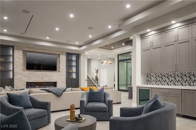 $8,499,000 | 8 Sun Glow Lane, Las Vegas, NV 89135