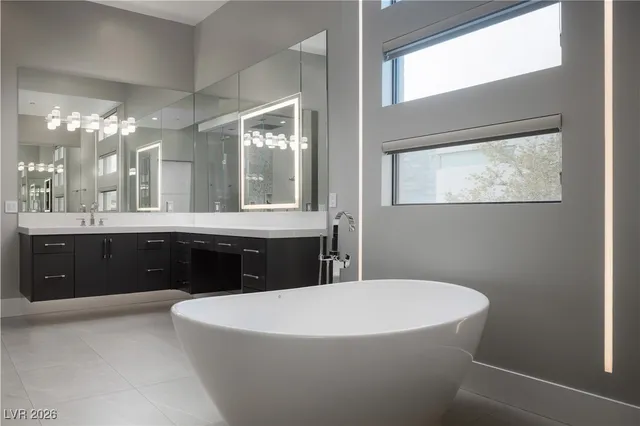 $8,499,000 | 8 Sun Glow Lane, Las Vegas, NV 89135