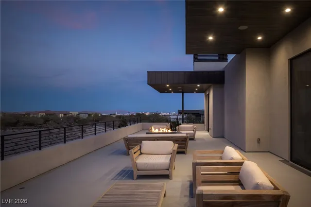 $8,499,000 | 8 Sun Glow Lane, Las Vegas, NV 89135