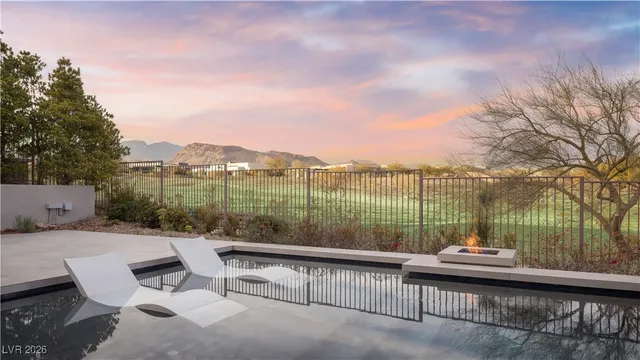 $8,499,000 | 8 Sun Glow Lane, Las Vegas, NV 89135