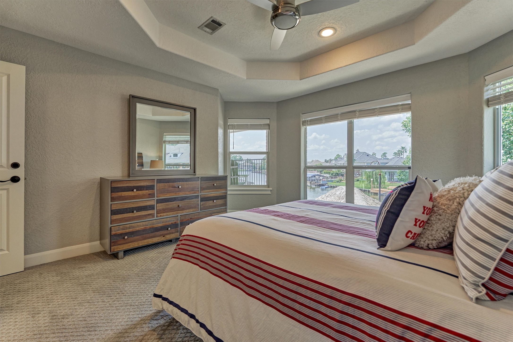 202 Edgemar Road Montgomery, TX 77356 - Photo 38 of 50 Guests wake up to sunshine and scenic views!